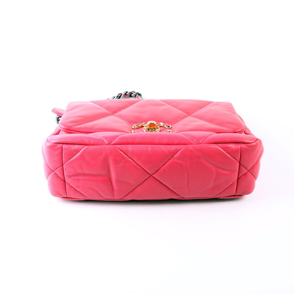 Quilted Goatskin 19 Medium Flap 30M Pink