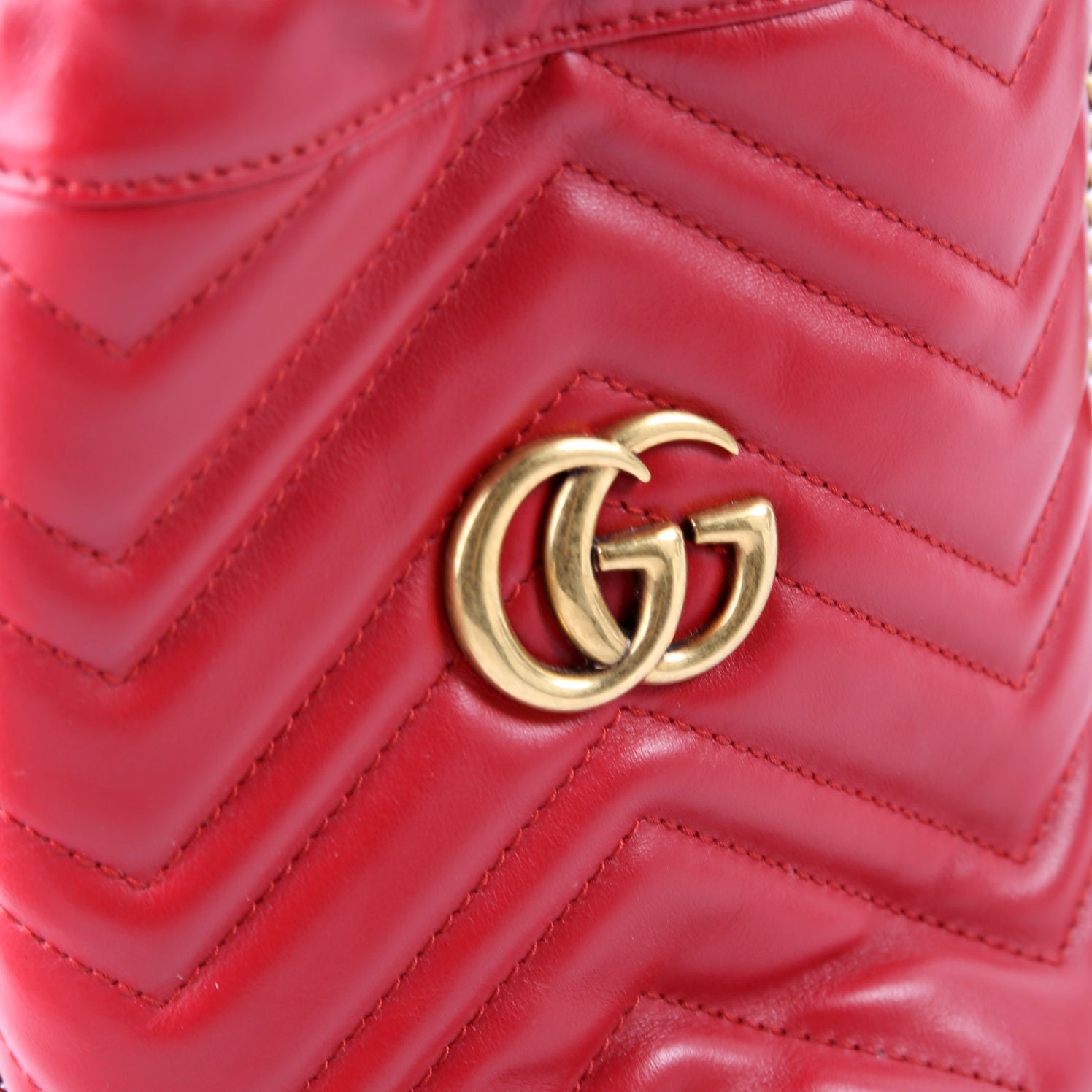 575163 Marmont Mini Bucket Red
