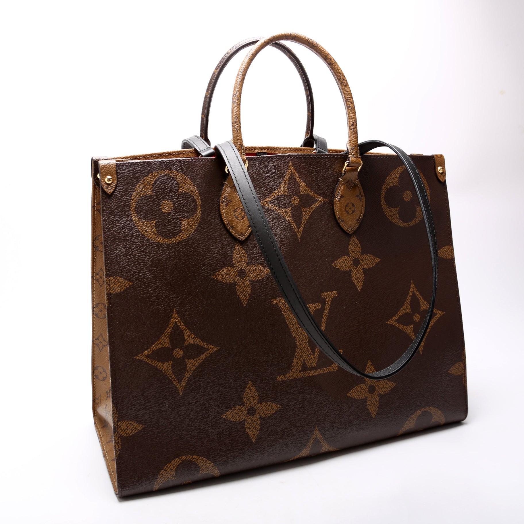 ONTHEGO GM Reverse Monogram