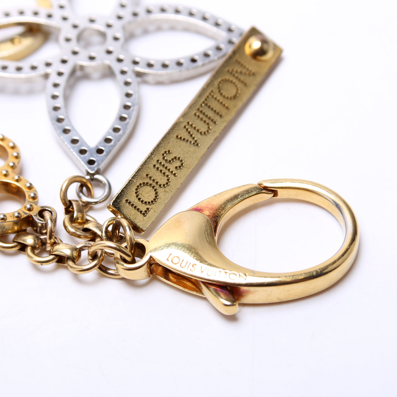Tapage Charm