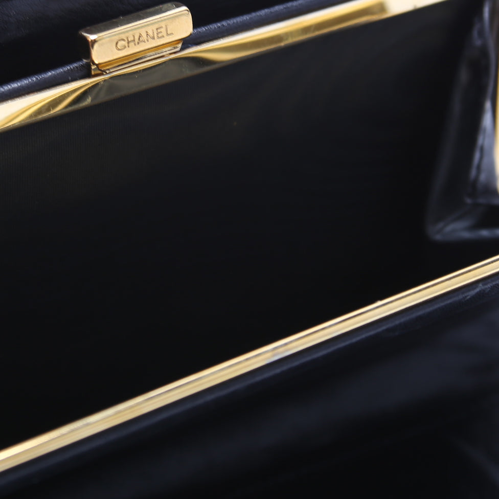 Timeless CC French Wallet Caviar 3M Black
