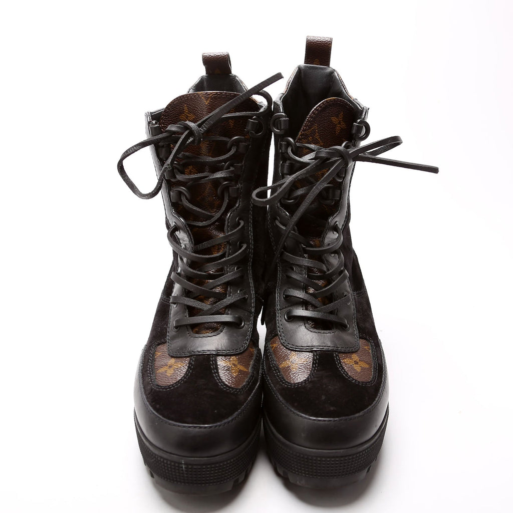 Laureate Desert Ankle Catogram Boots Size 38