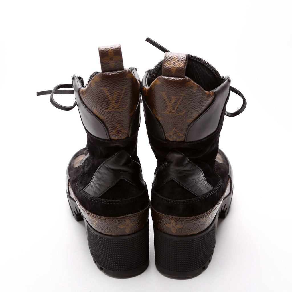 Laureate Desert Ankle Catogram Boots Size 38