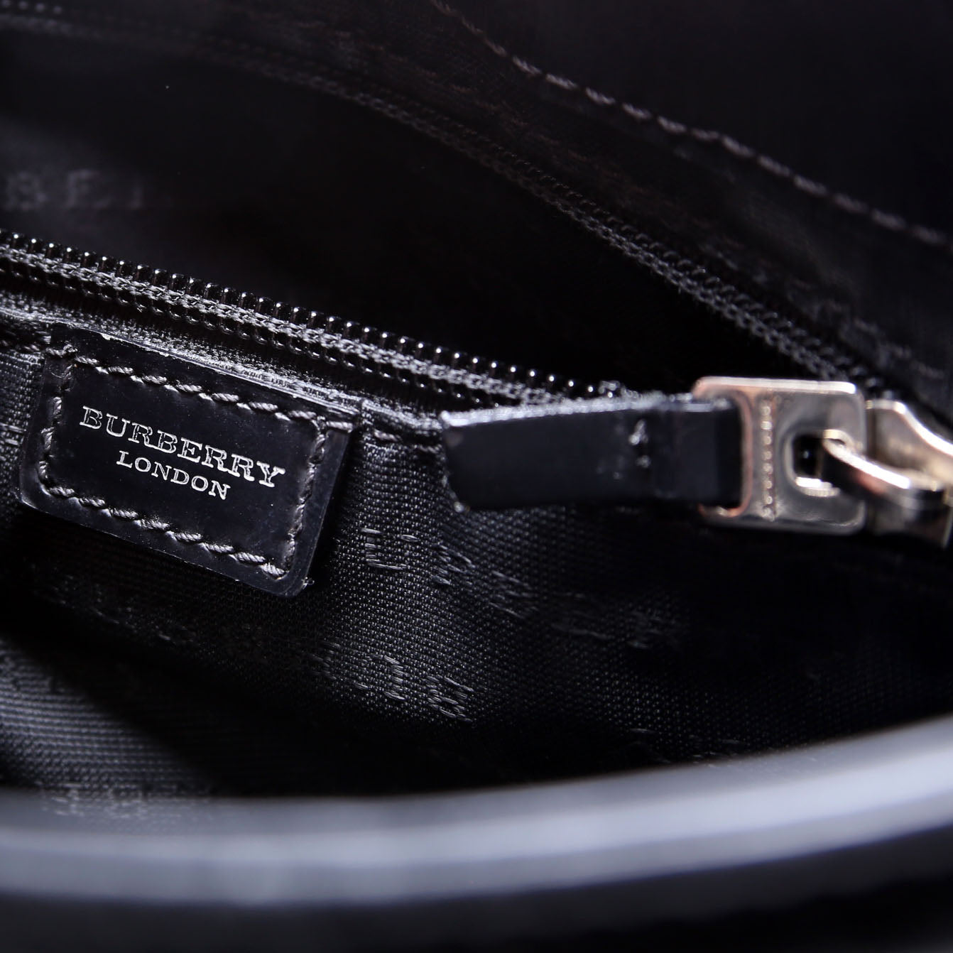 House Check Coated Canvas Hobo Black/Beige