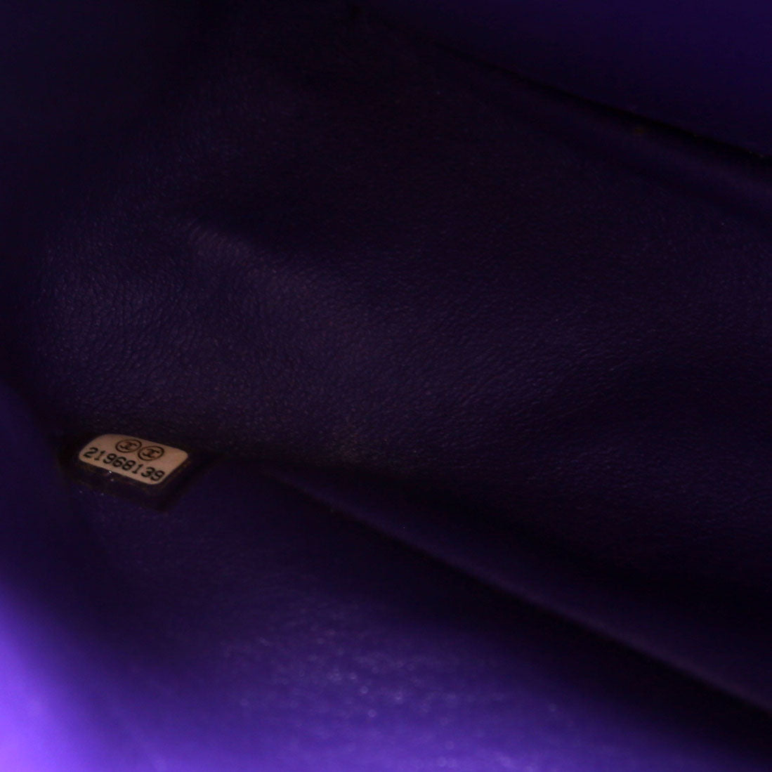 Classic Flap Jumbo Patent 21M Purple