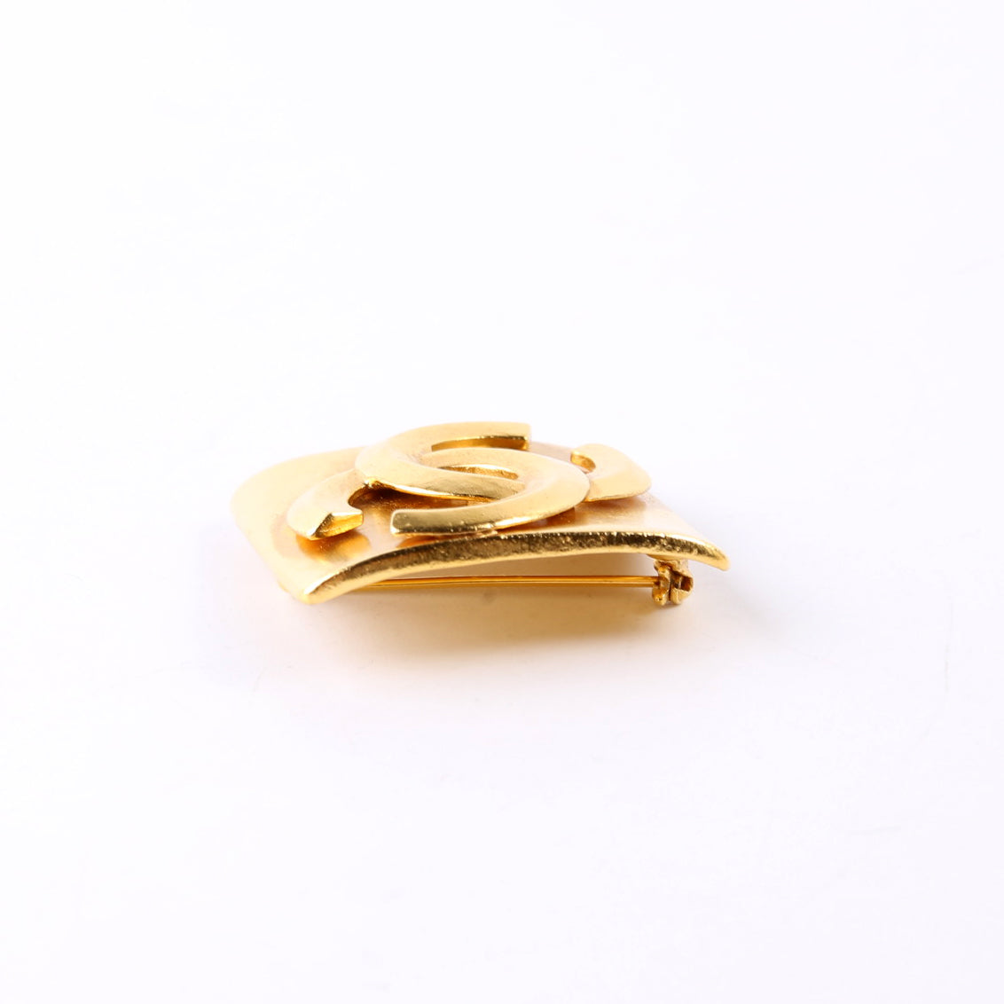 CC Logo Rhombus Brooch Gold