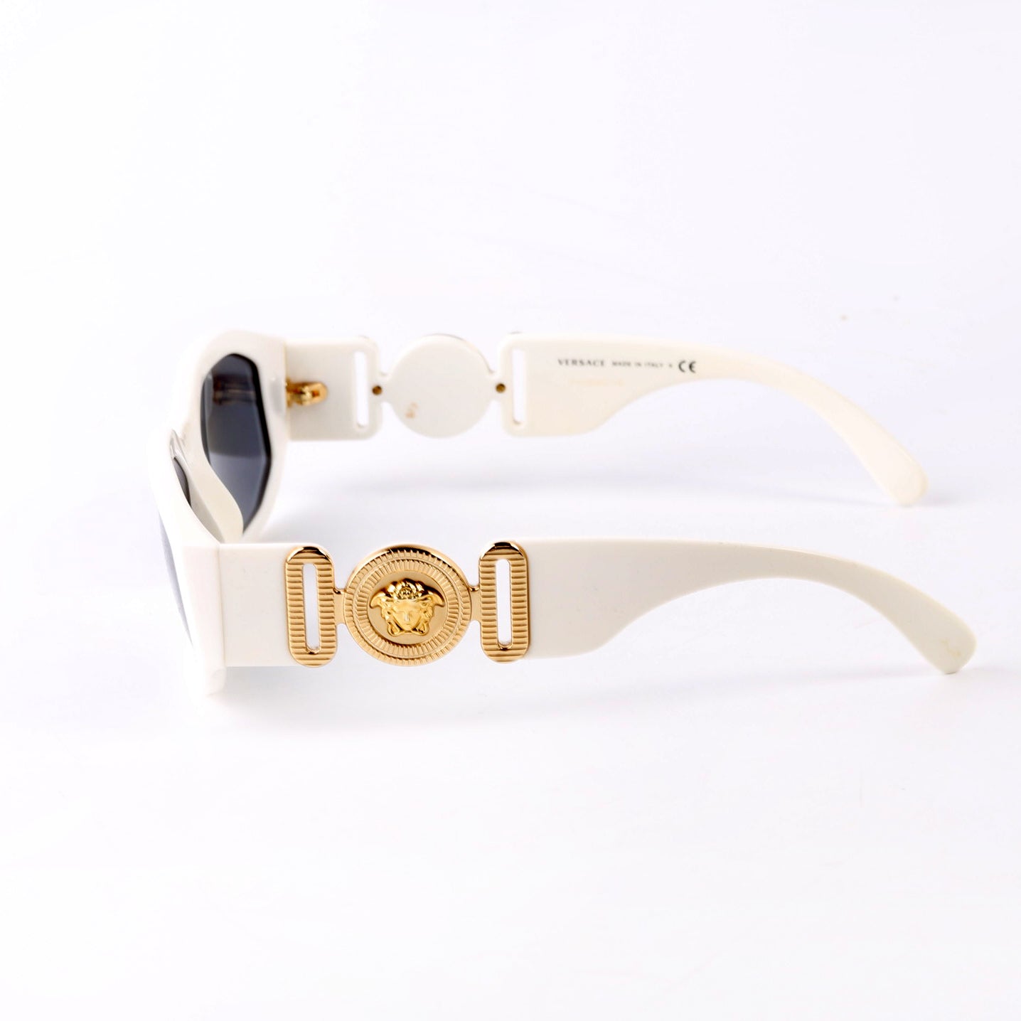 MOD 4361 Medusa Biggie Sunglasses White