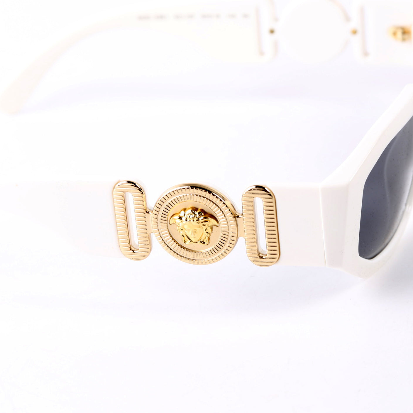 MOD 4361 Medusa Biggie Sunglasses White
