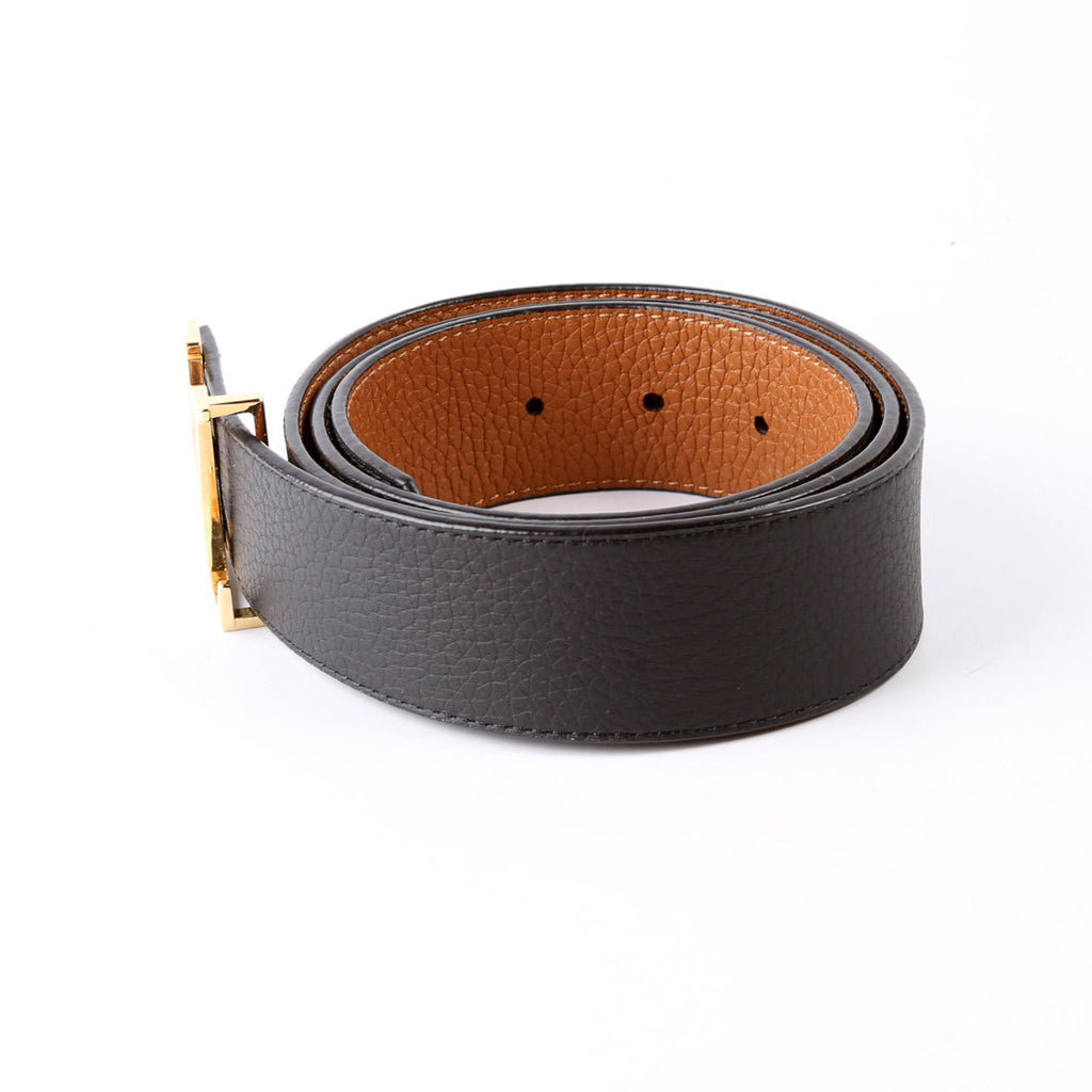 LV Initiales 40MM Taurillon Belt Size 120/48 Black