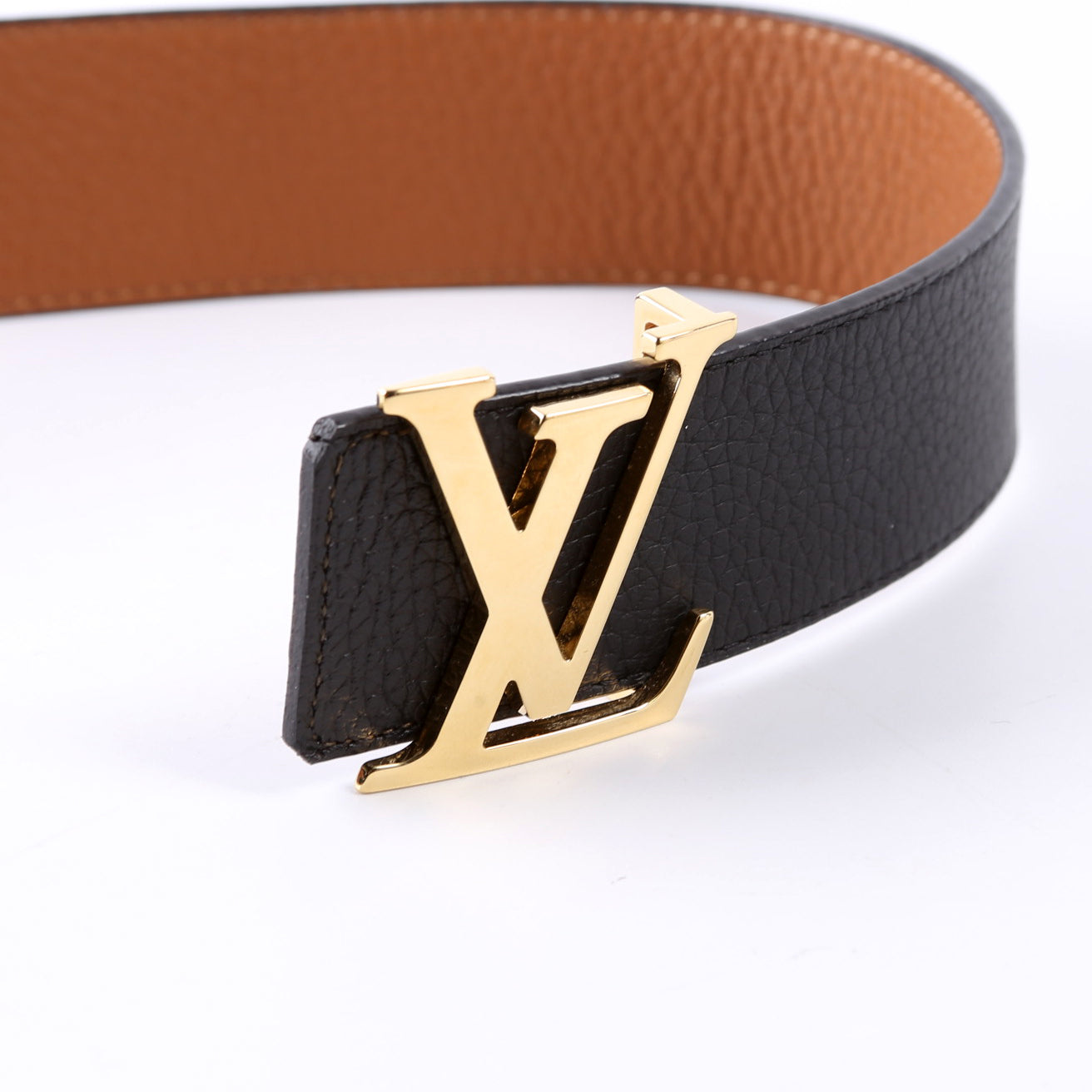 LV Initiales 40MM Taurillon Belt Size 120/48 Black