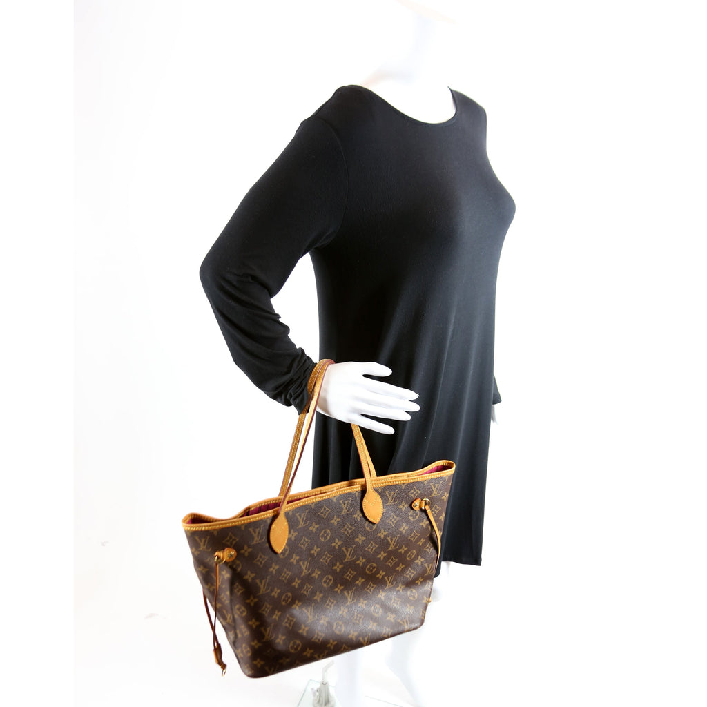 Neverfull with Wallet MM Monogram