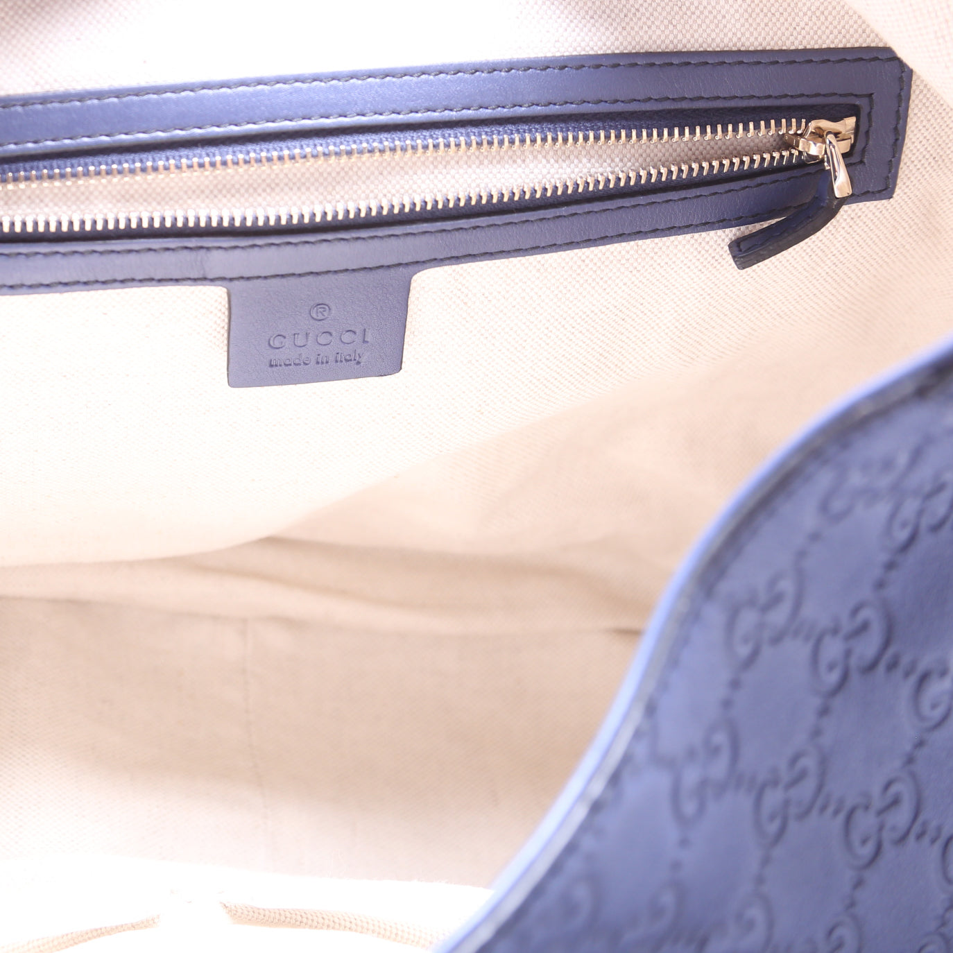 322226 Emily Leather Hobo Blue