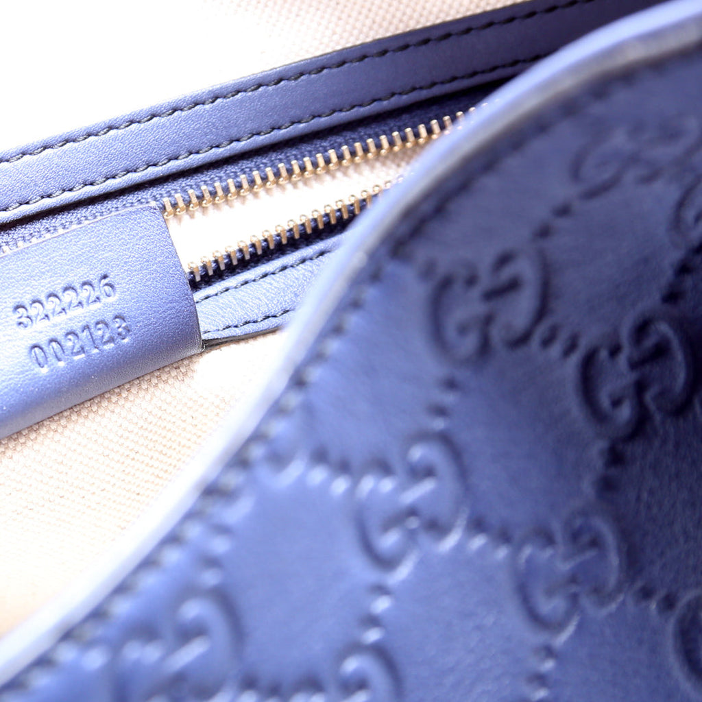 322226 Emily Leather Hobo Blue