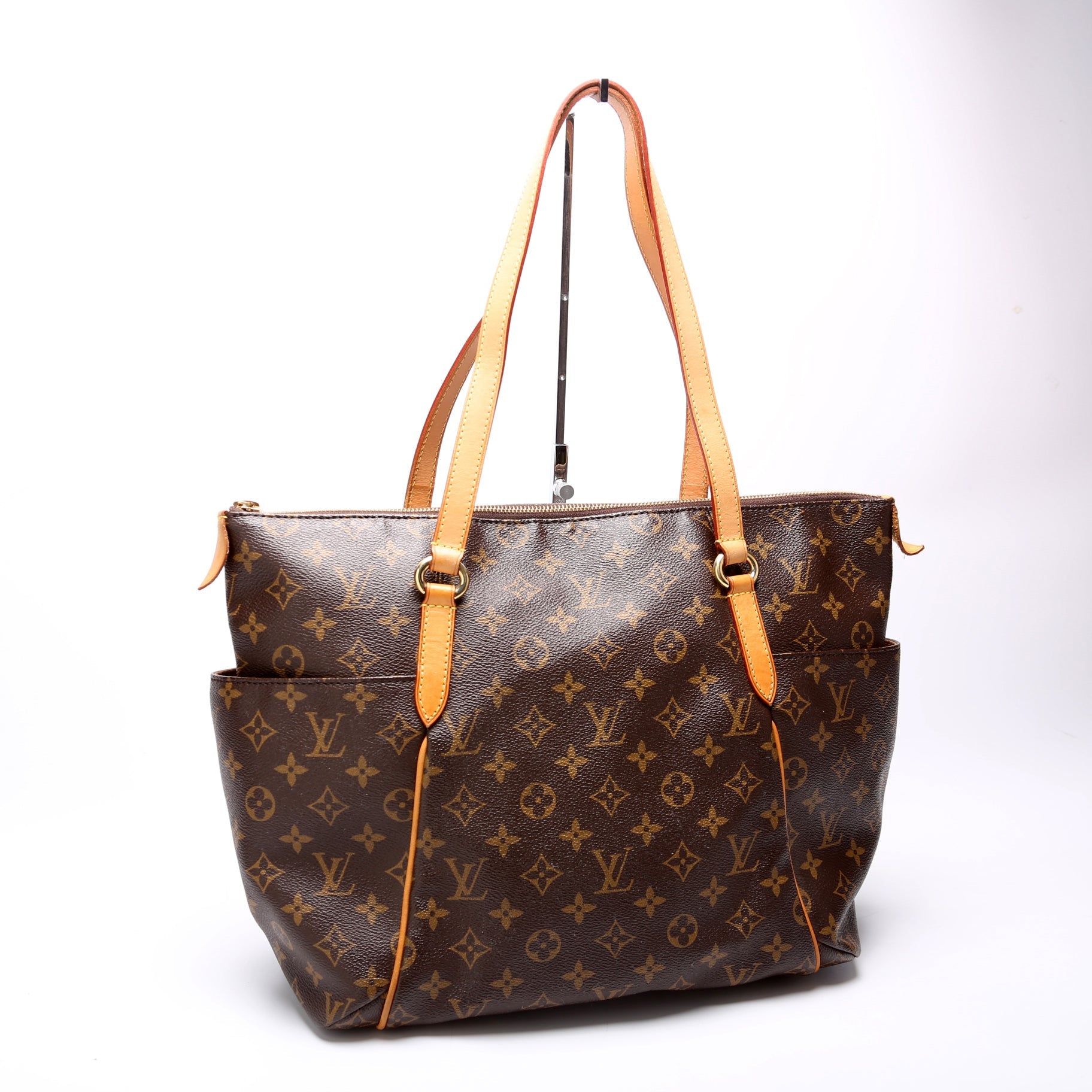 Totally MM Monogram