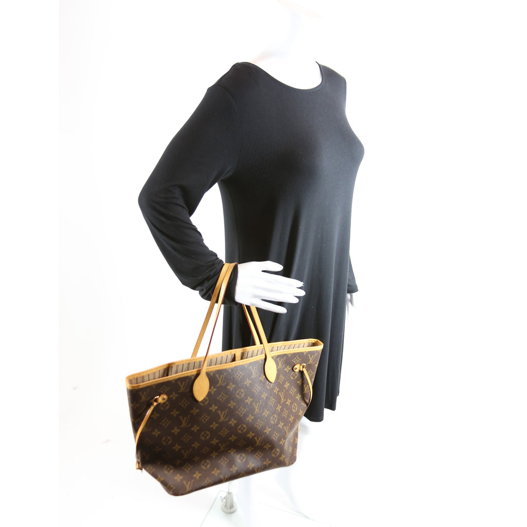 Neverfull with Wallet MM Monogram