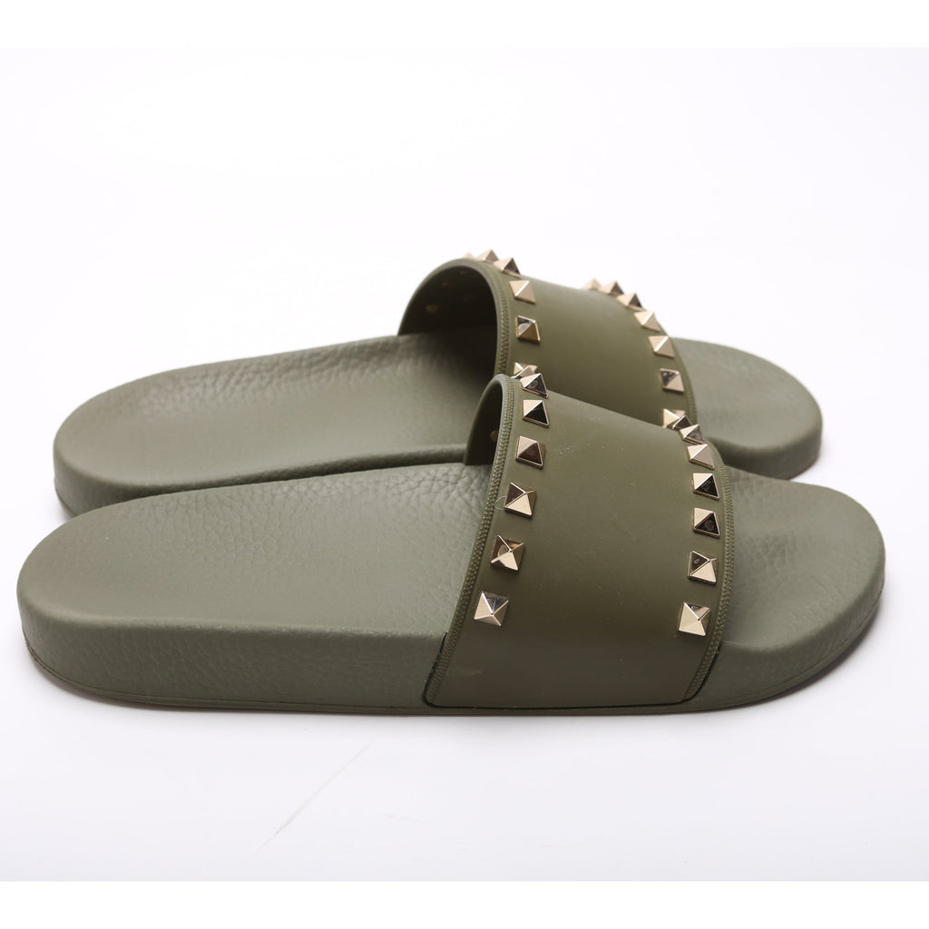 Rockstud Rubber Slides Size 39
