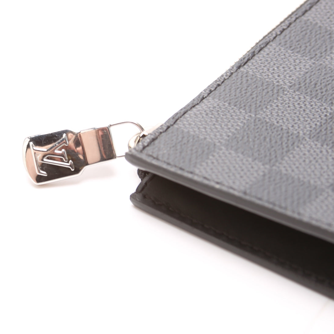 Pochette Jour GM Damier Graphite Black