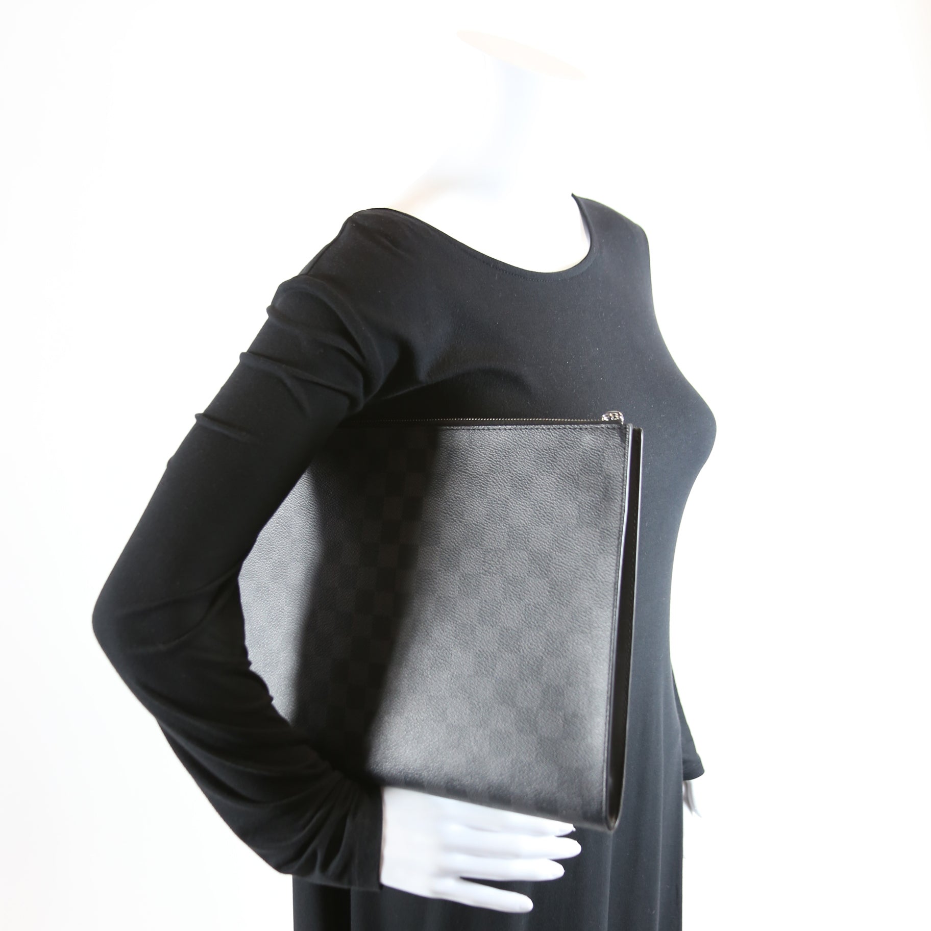 Pochette Jour GM Damier Graphite Black