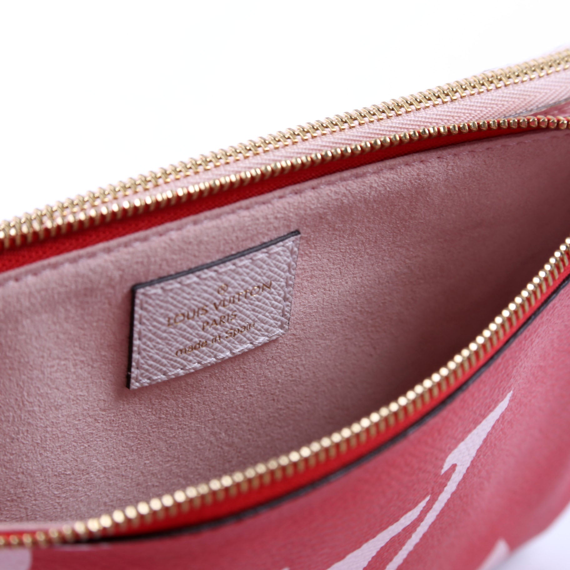 Double Zip Pochette Giant Reverse Monogram