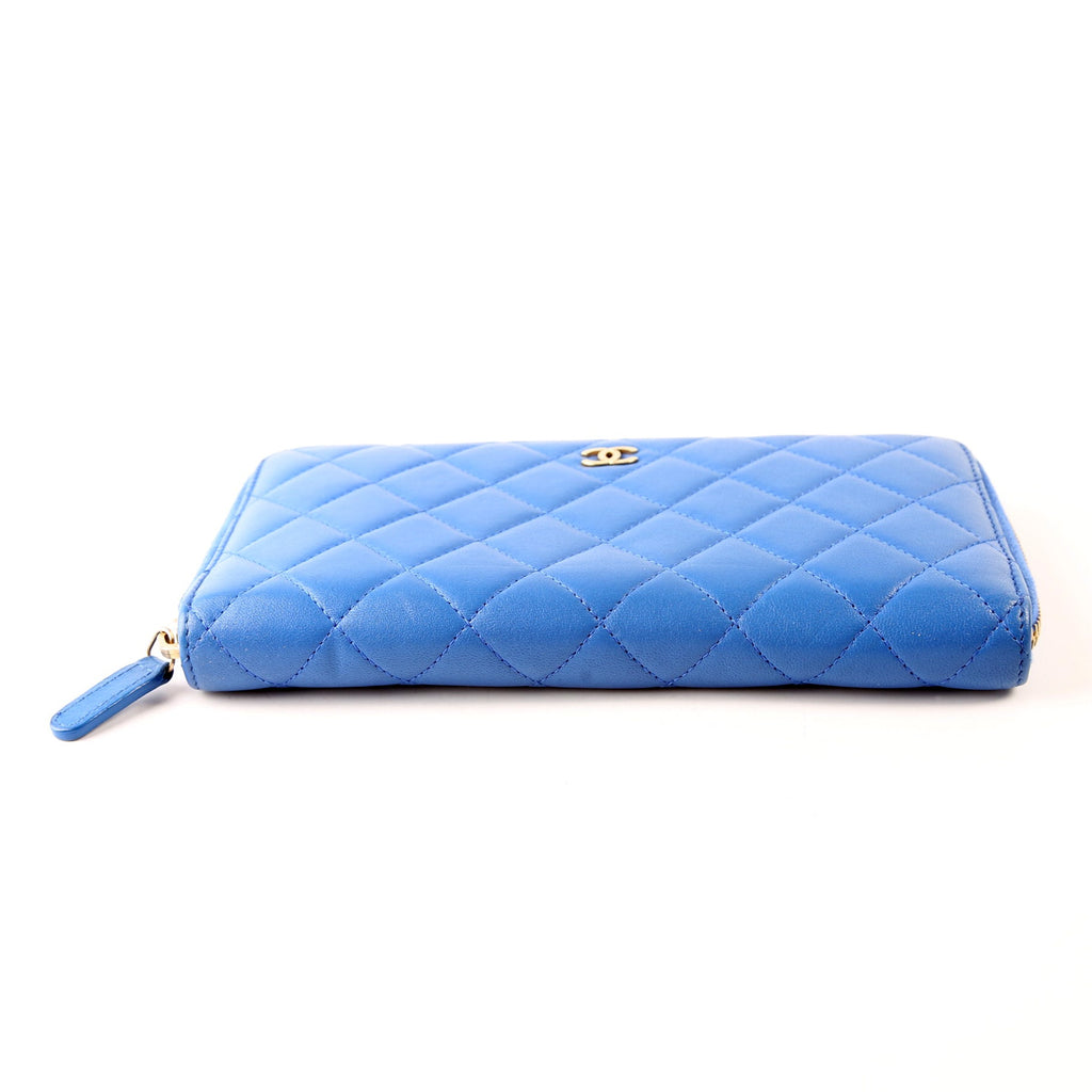 CC Zip Around Organizer Wallet Quilted Lambskin Blue