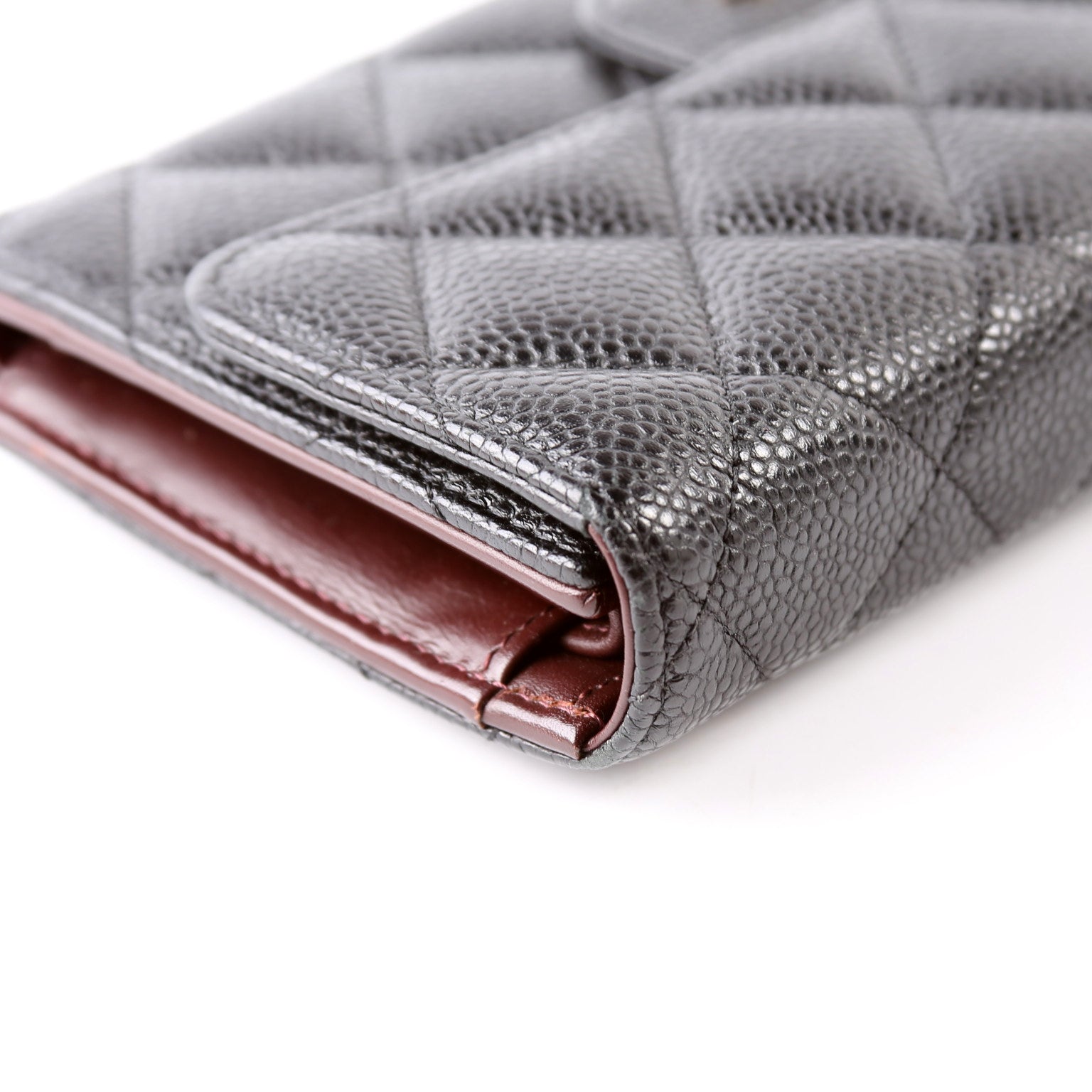 Classic Flap Wallet Long Caviar Black
