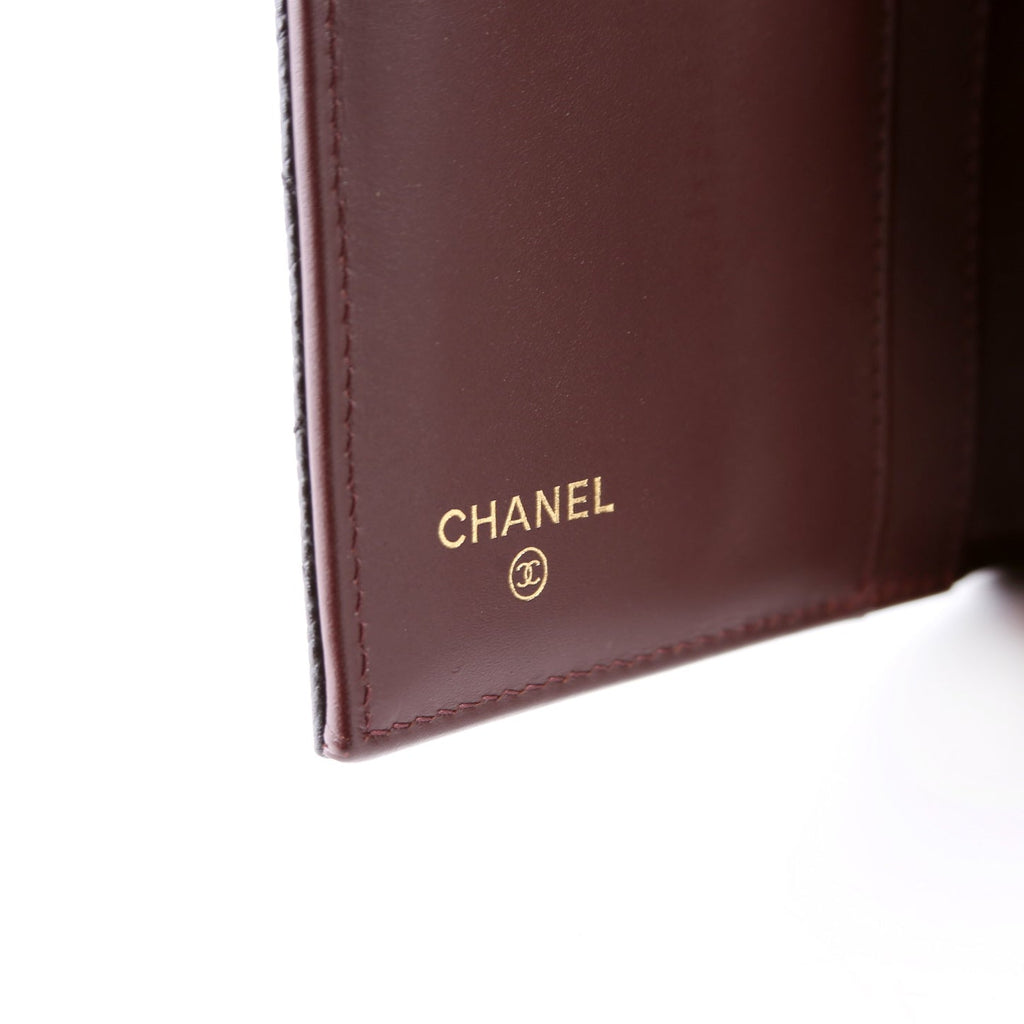 Classic Flap Wallet Long Caviar Black