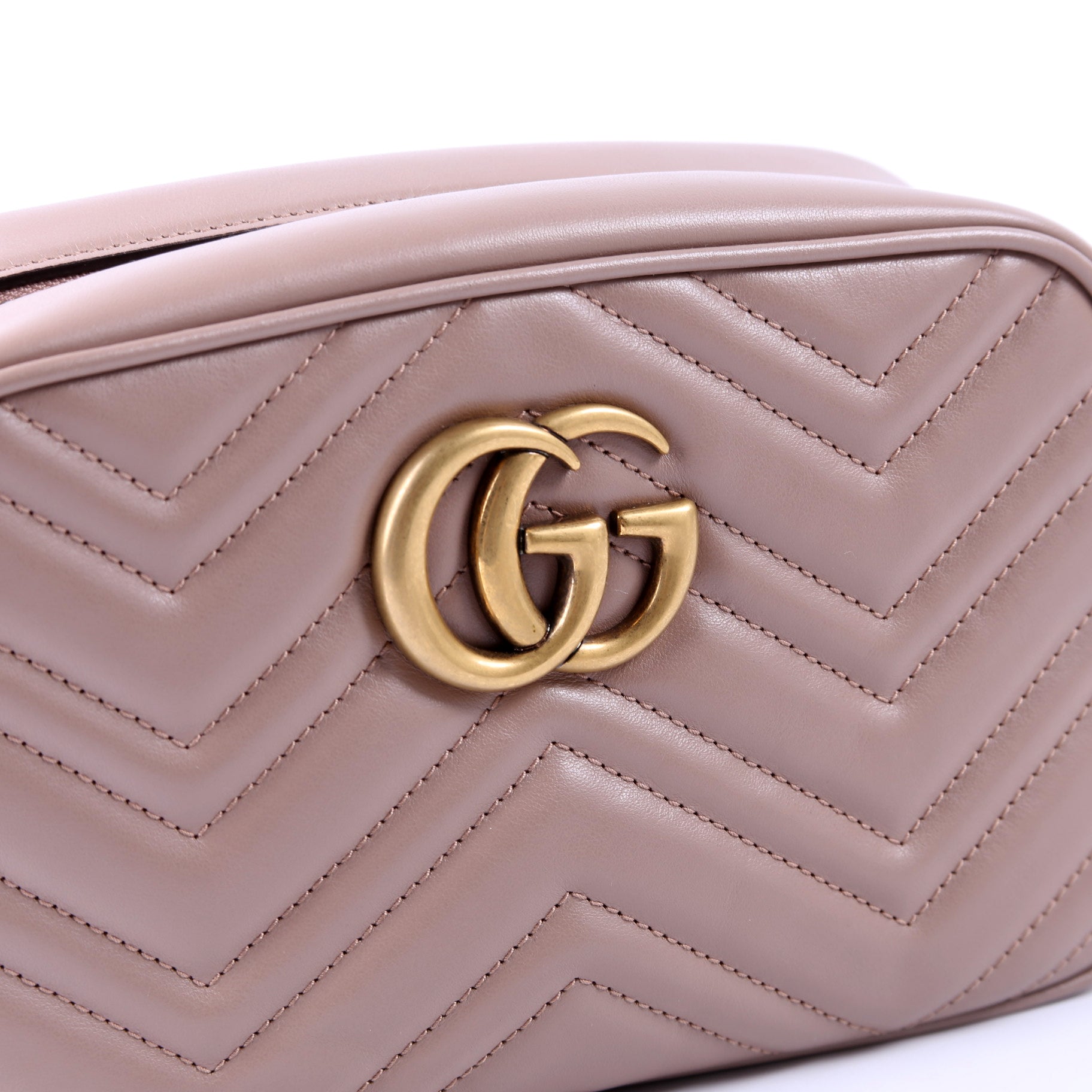 447632 Marmont Small Leather Camera Beige