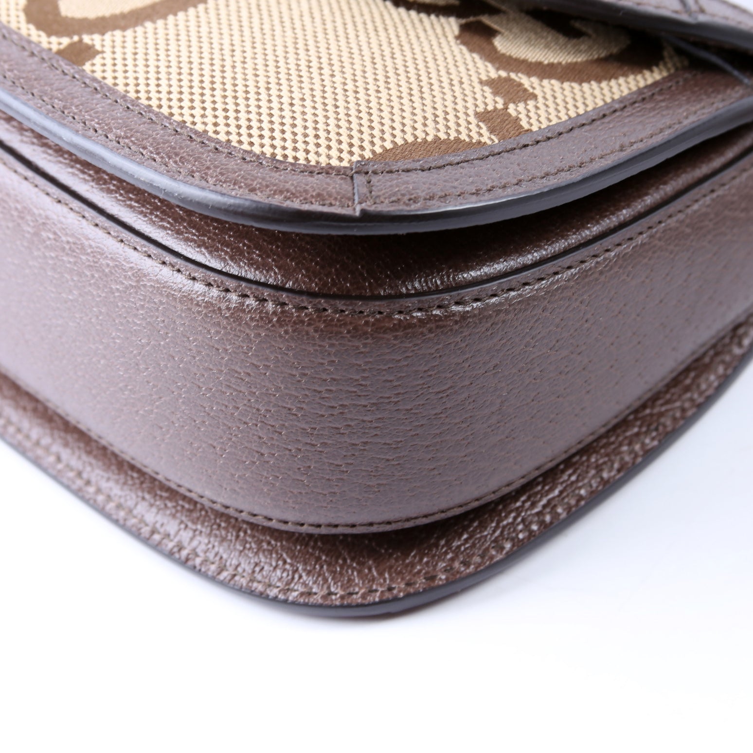 675797 Bamboo 1947 TH Jumbo GG Canvas Brown