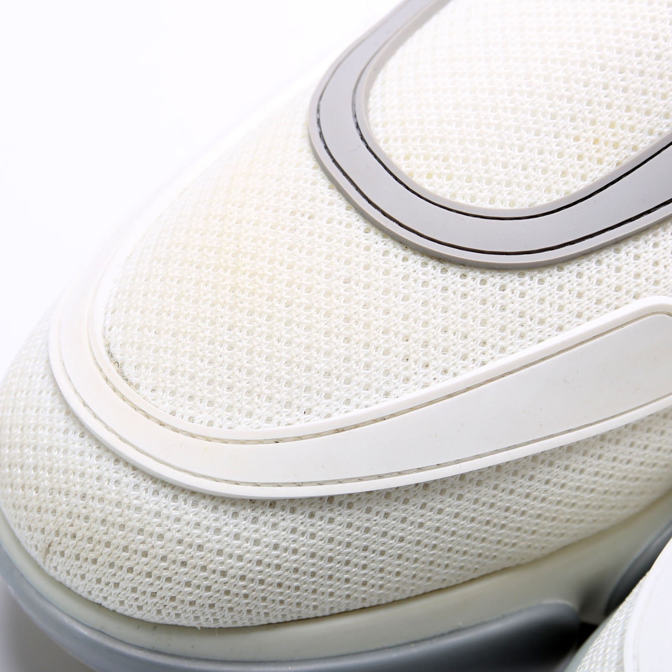 Cloudbust Old Sneakers Size 40