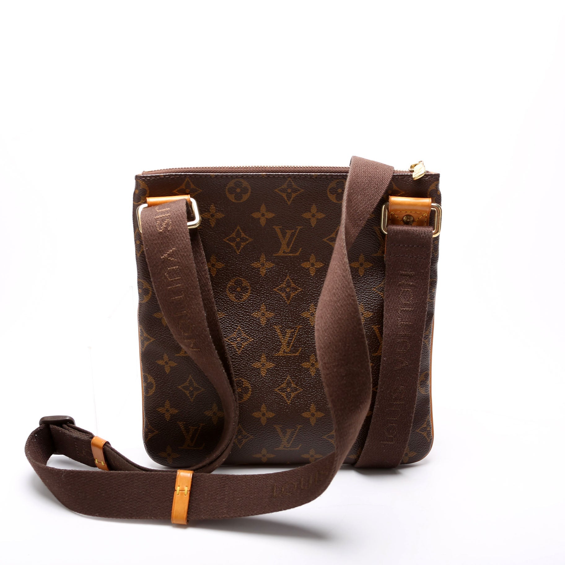 Pochette Valmy Monogram
