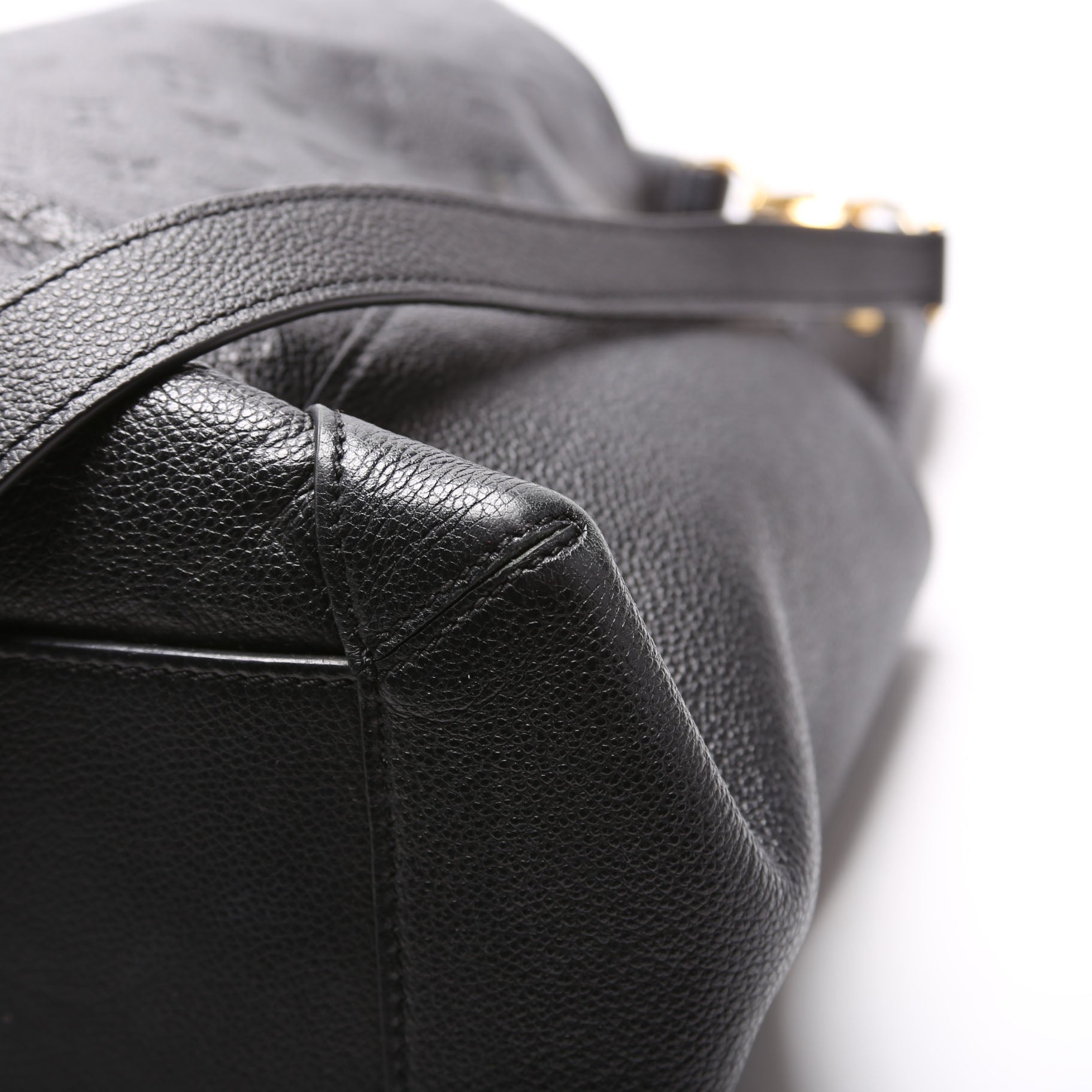 Bagatelle Hobo Empreinte Black