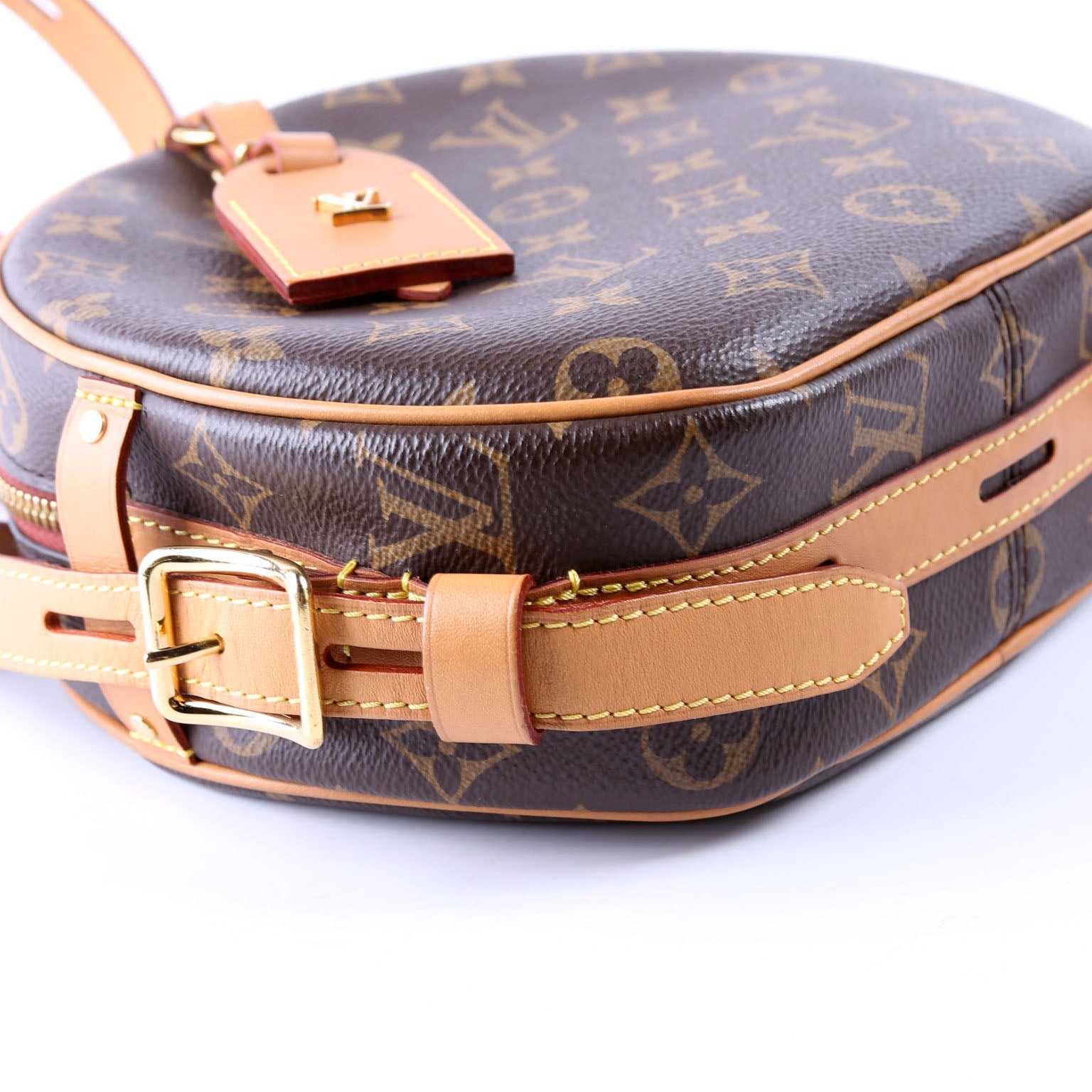 Boite Chapeau Souple MM Monogram