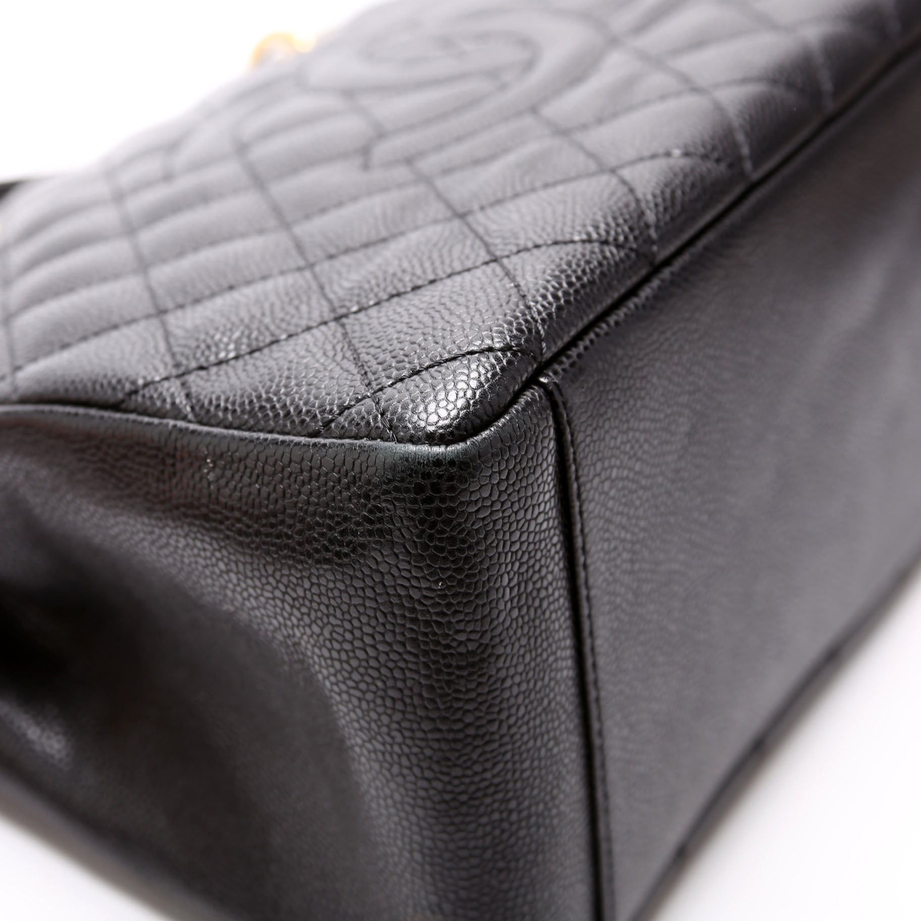 Grand Shopping Tote Caviar Black