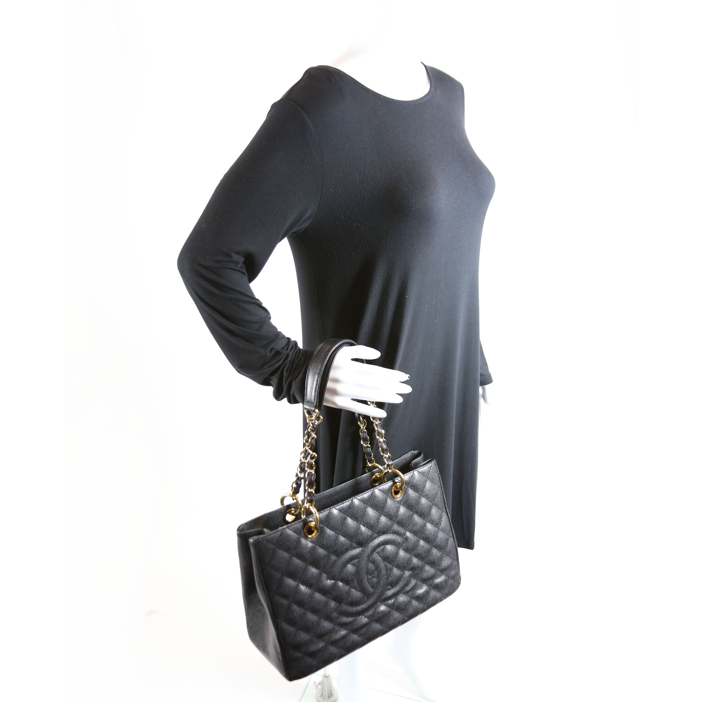 Grand Shopping Tote Caviar Black