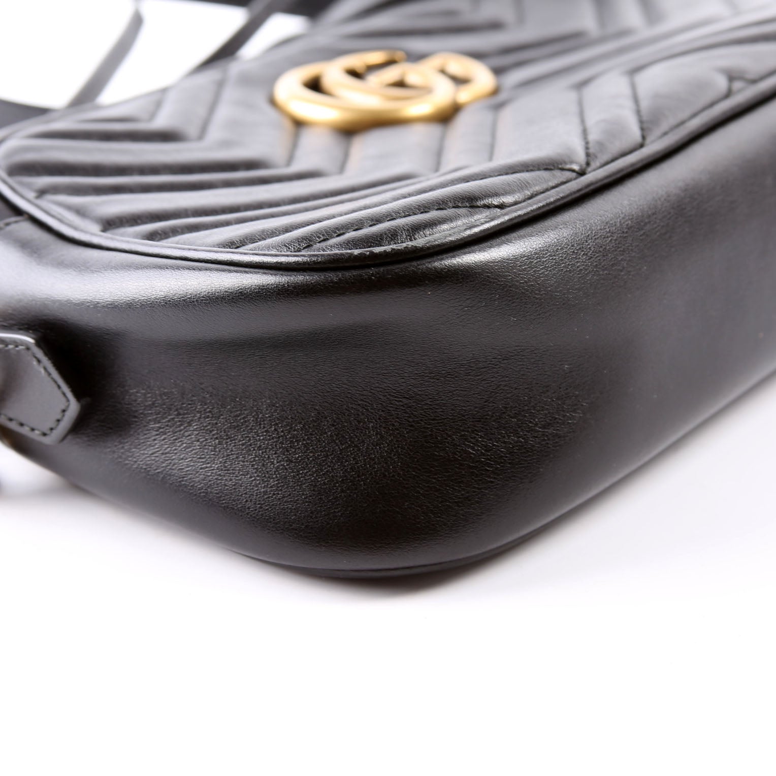 447632 Marmont Small Leather Camera Black