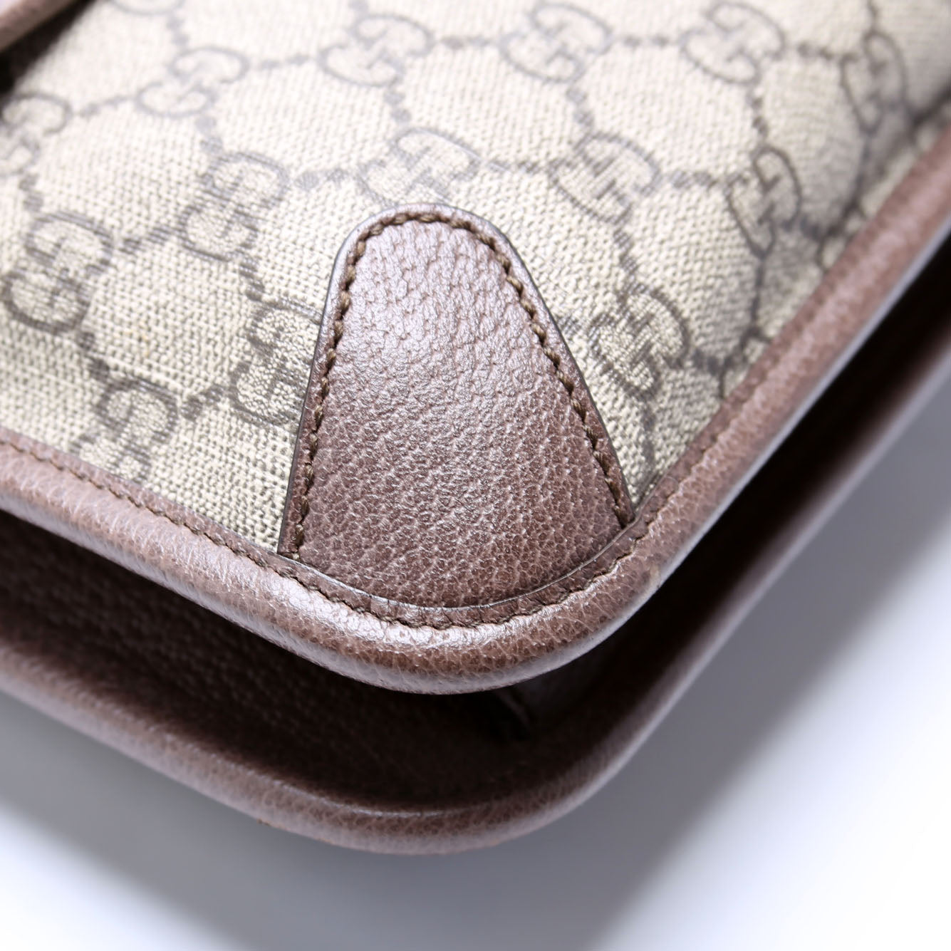 495654 Neo Vintage Messenger Brown