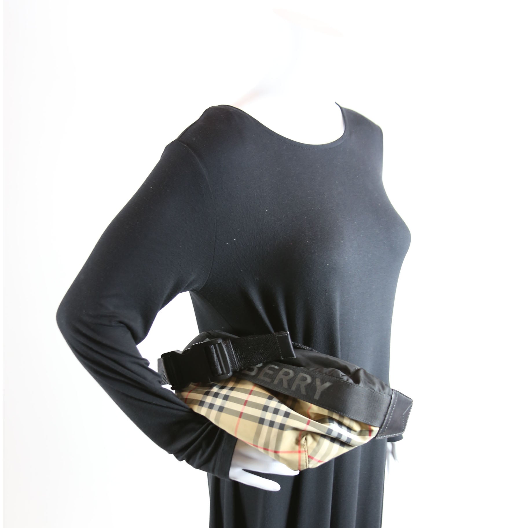 8026557 Sonny Nylon Belt Bag