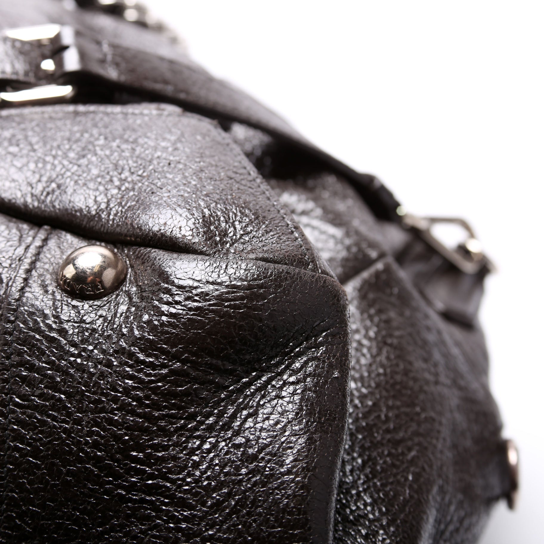 Cervo Lux Chain Shoulder Bag Brown