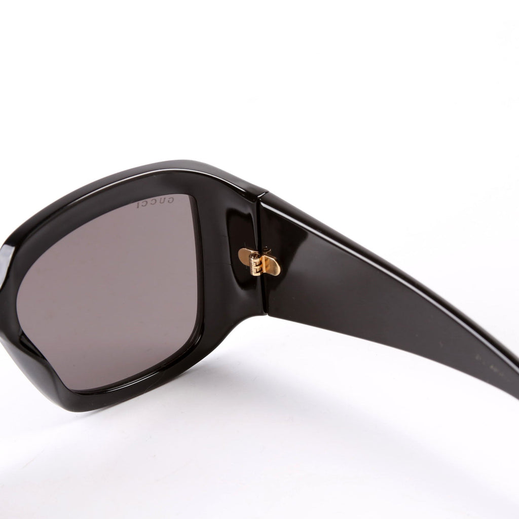 Sunglasses: GG1402S Square