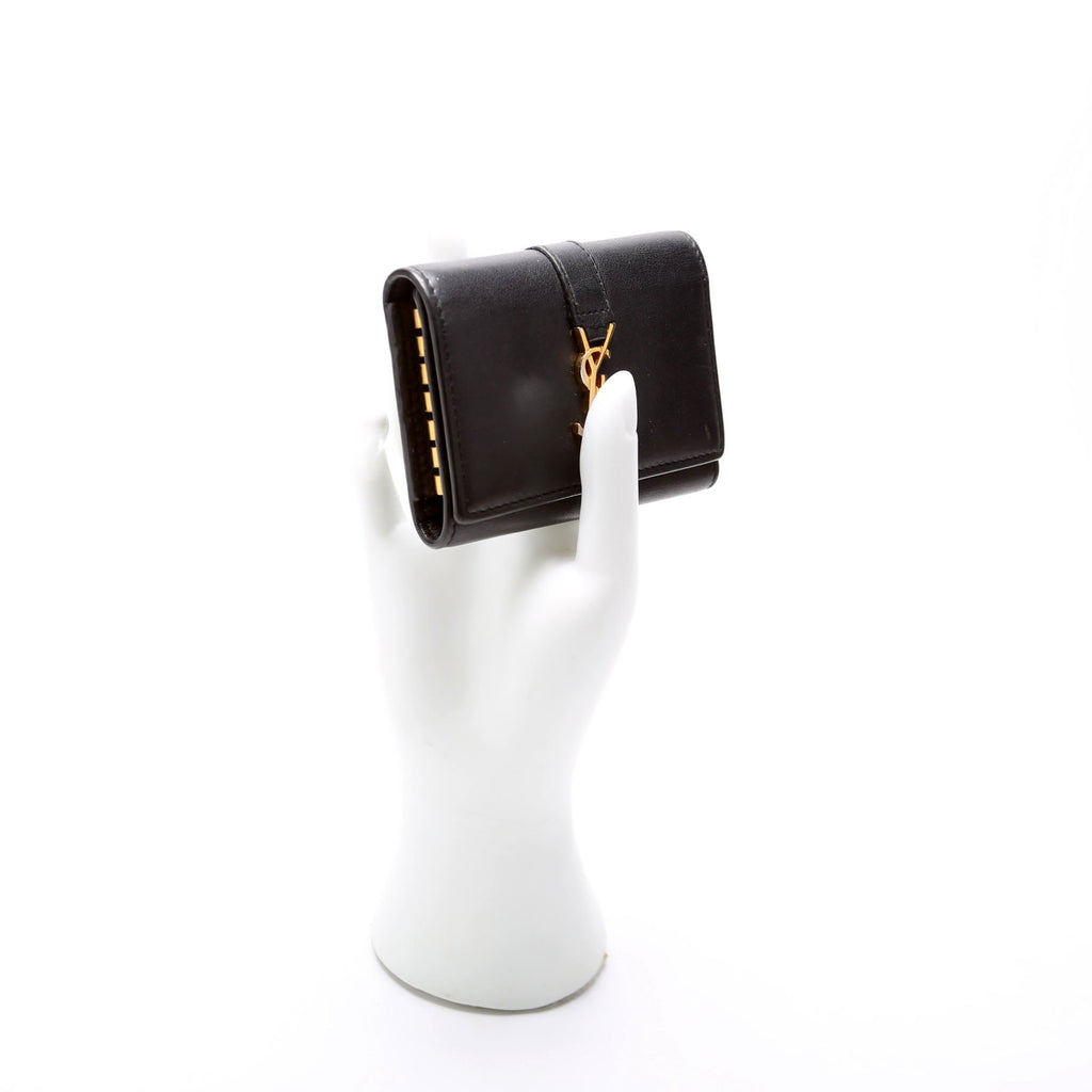 438963 Smooth Leather Monogram Key Case Black