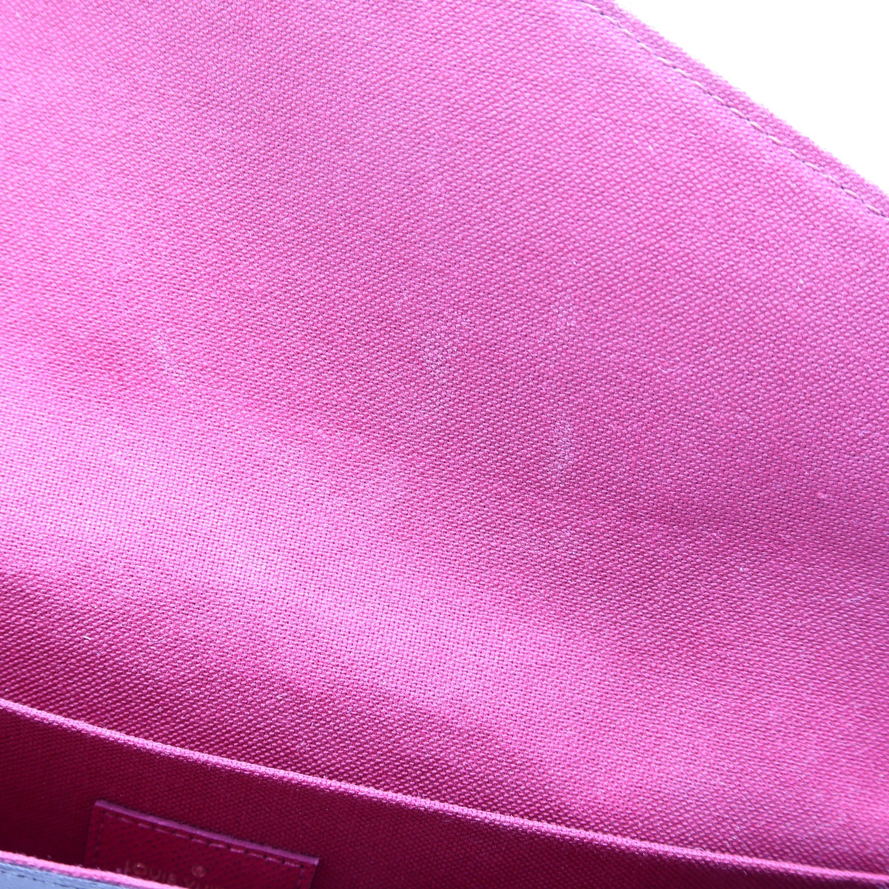 Pochette Felicie Monogram Berry