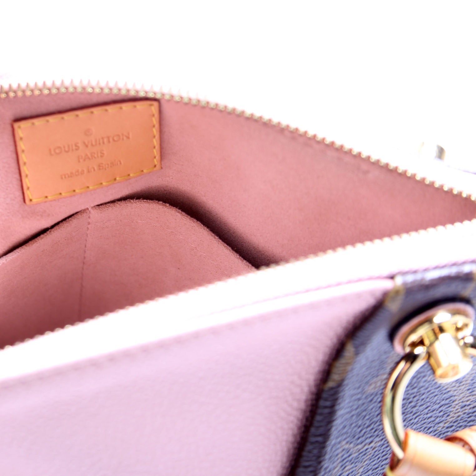 V Tote BB Monogram Pink