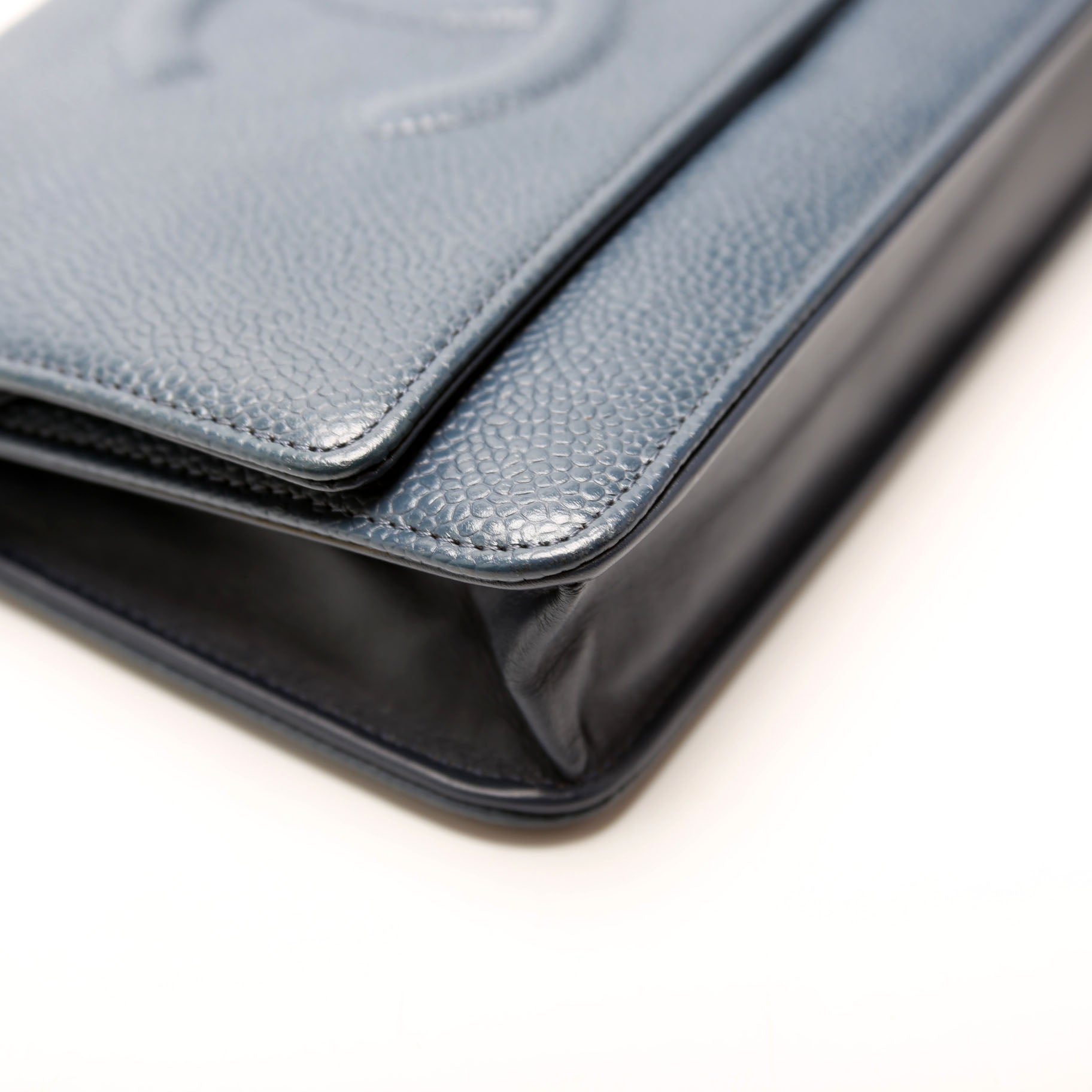 Wallet On Chain Timeless CC Caviar Navy