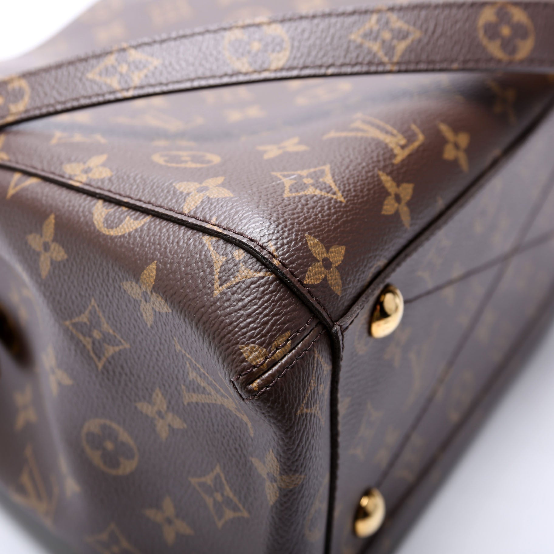 Montaigne MM Monogram