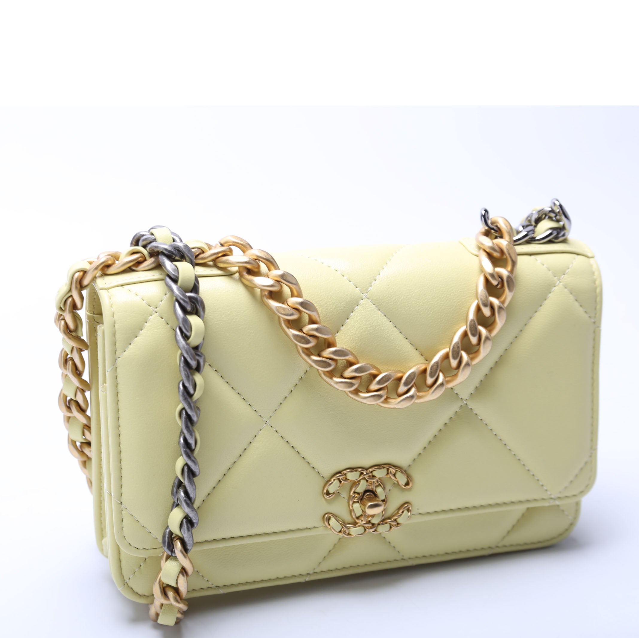 Chanel 19 Wallet On Chain Quilted Lambskin RFID