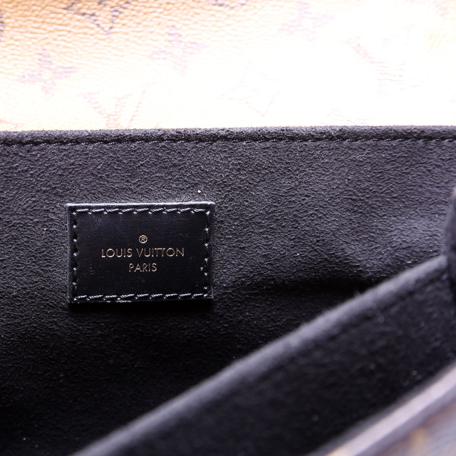 Pochette Metis Reverse Monogram