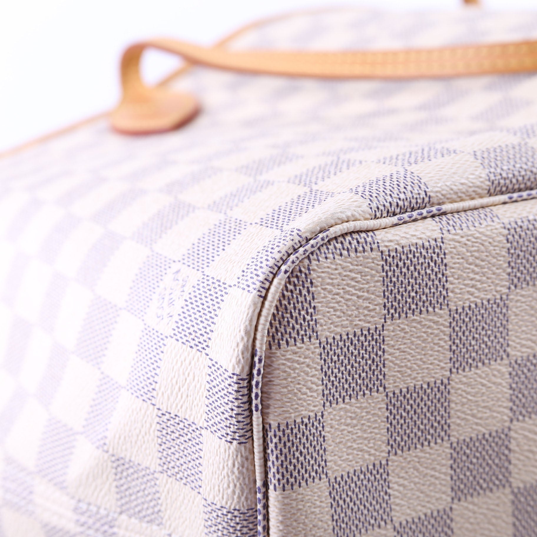 Neverfull With Wallet MM Azur White Interior