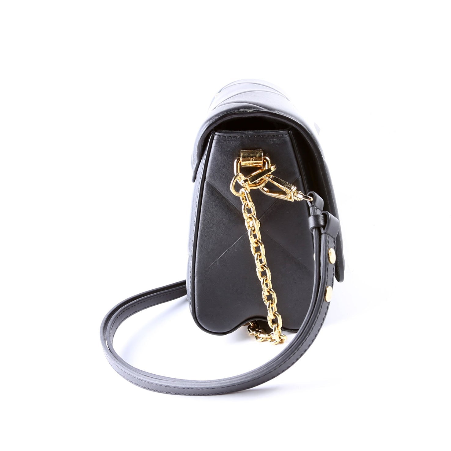 Twist MM Quilted Lambskin Black