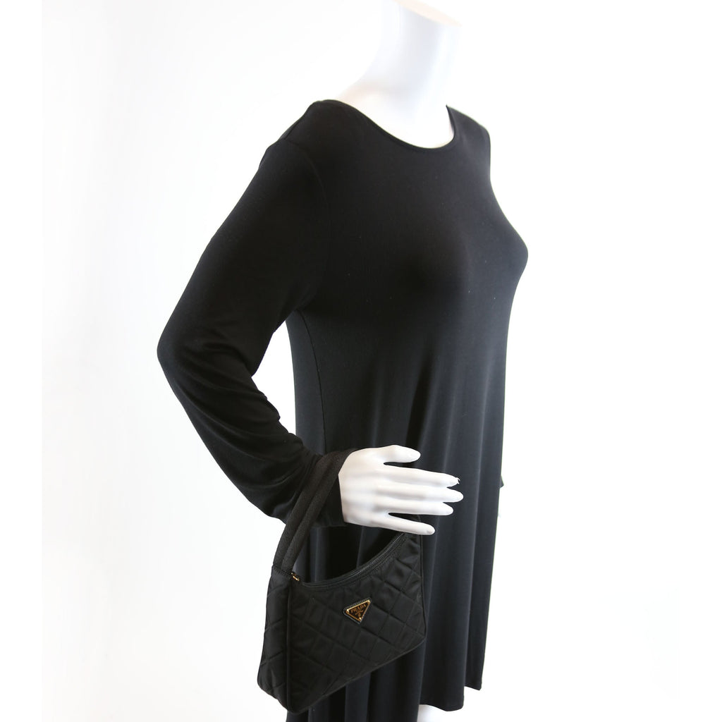 1NE051 Quilted Nylon Shoulder Bag Black