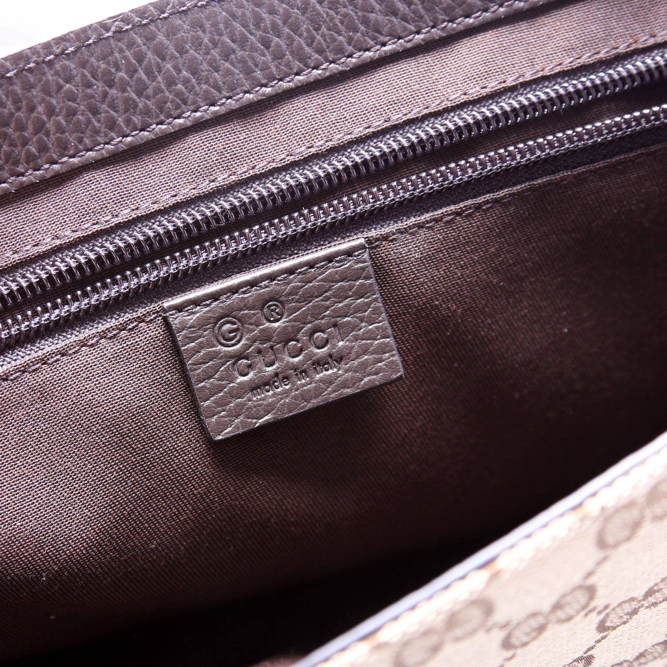 449172 GG Canvas Messenger Brown